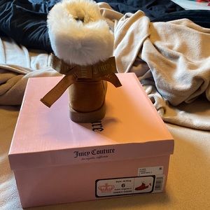 Juicy couture boots